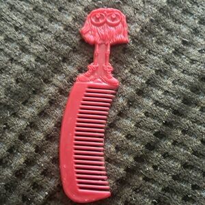 Vintage McDonald’s happy meal toy comb retired character